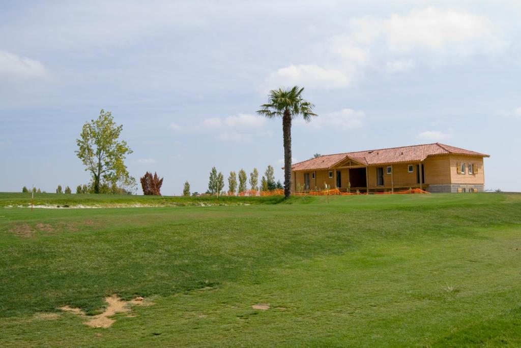 Madame Vacances - Residence Du Golf D'Armagnac Eauze Phòng bức ảnh
