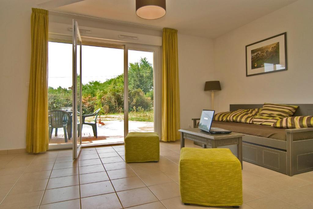Madame Vacances - Residence Du Golf D'Armagnac Eauze Phòng bức ảnh