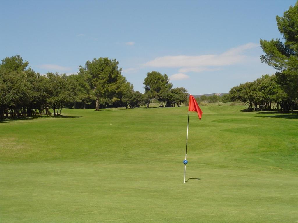 Madame Vacances - Residence Du Golf D'Armagnac Eauze Phòng bức ảnh