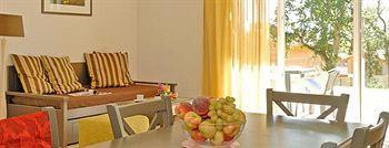 Madame Vacances - Residence Du Golf D'Armagnac Eauze Ngoại thất bức ảnh